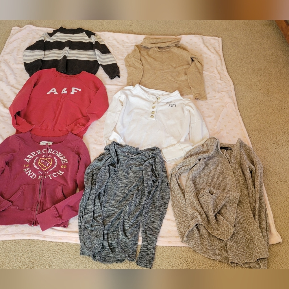 7 Sweater Bundle